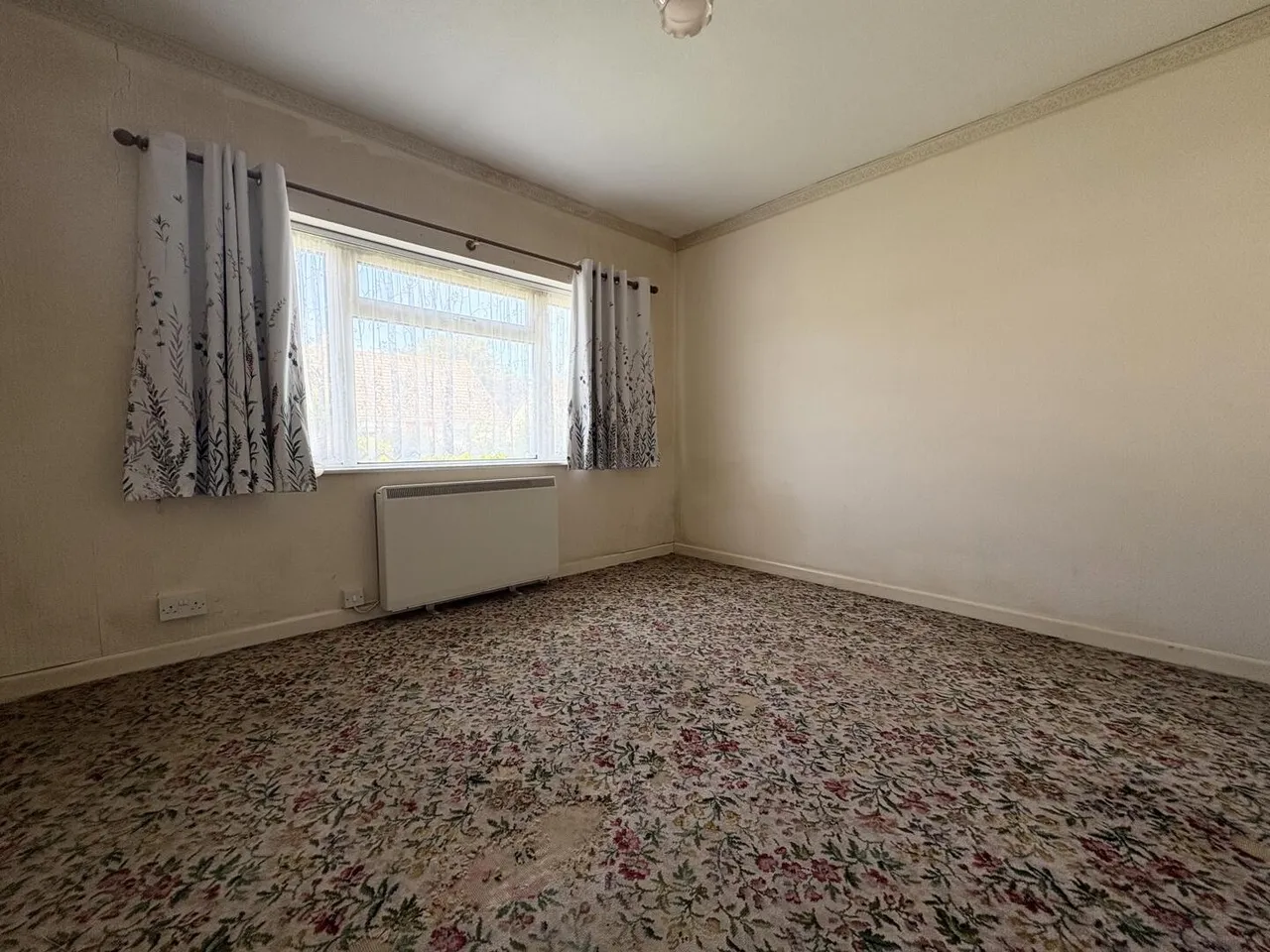 Crosswell Close North Petherton, Bridgwater, Somerset TA6 6SG, photo 5