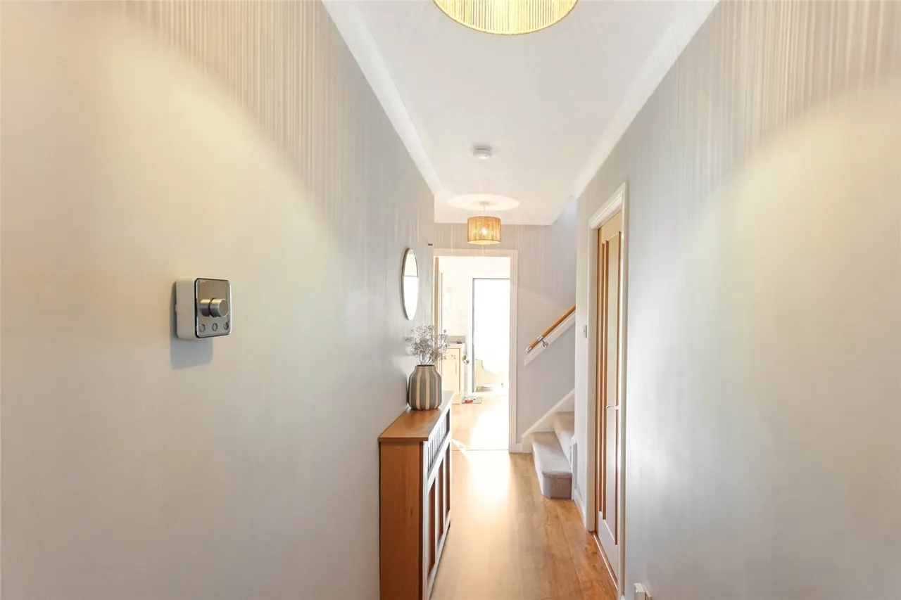 Brueacre Place, Wemyss Bay, Renfrewshire, PA18, photo 4