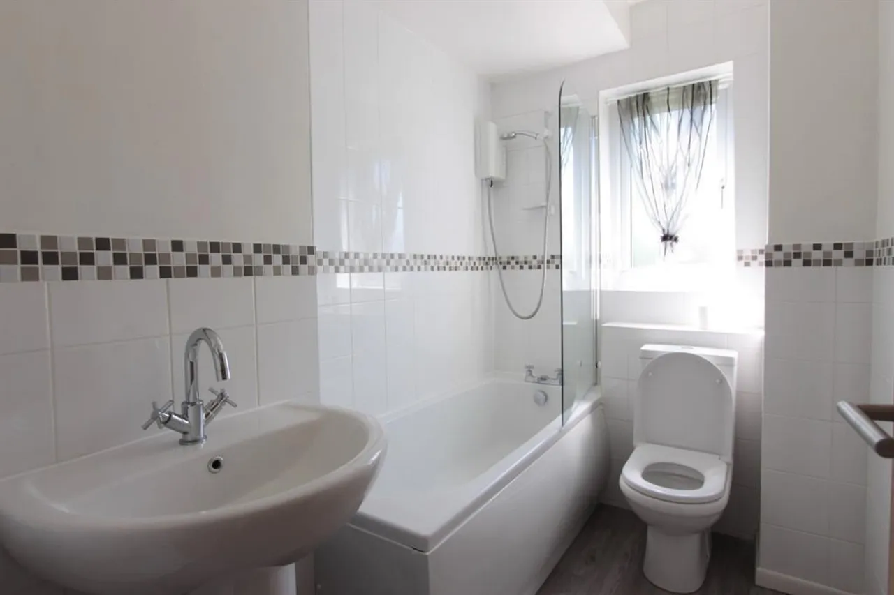 Lemont Road, Sheffield, S17 4HA, photo 8