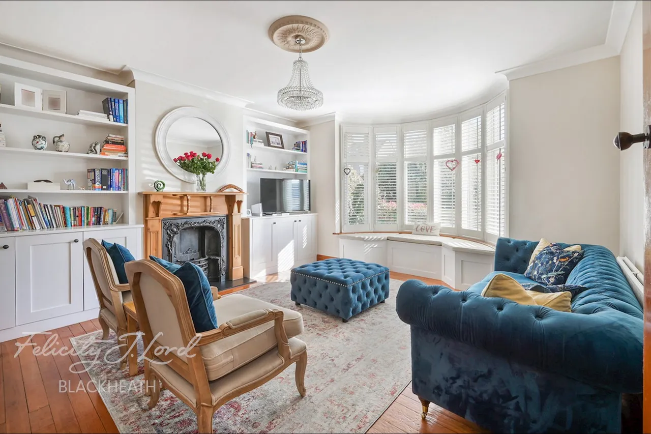 5 bed house for sale, Gourock Road, Eltham