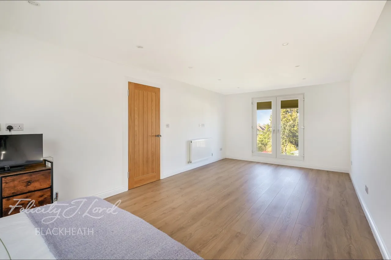 Gourock Road, Eltham, photo 6