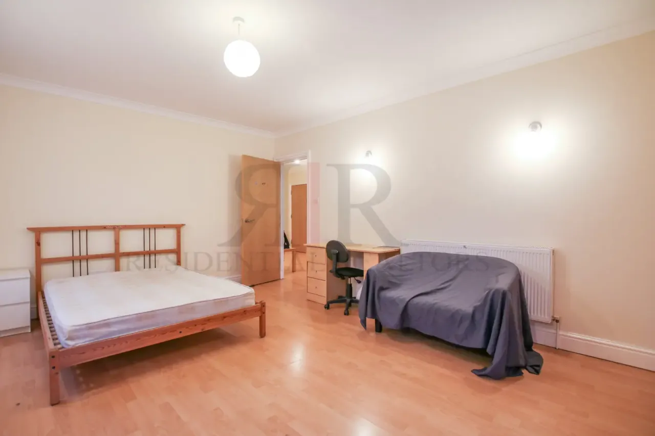 Coopers Road, London, SE1, photo 2