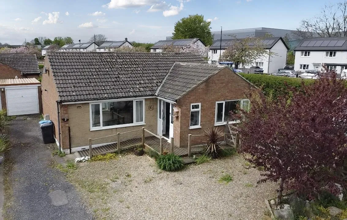 Harkness Drive, Leeming Bar, photo 12