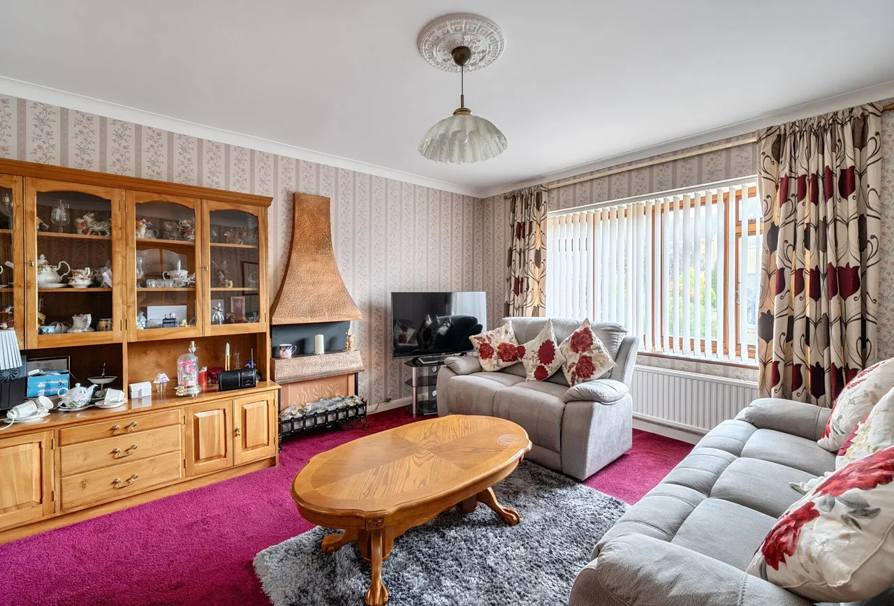Unwin Close, Cheltenham, GL51 6PF, photo 6