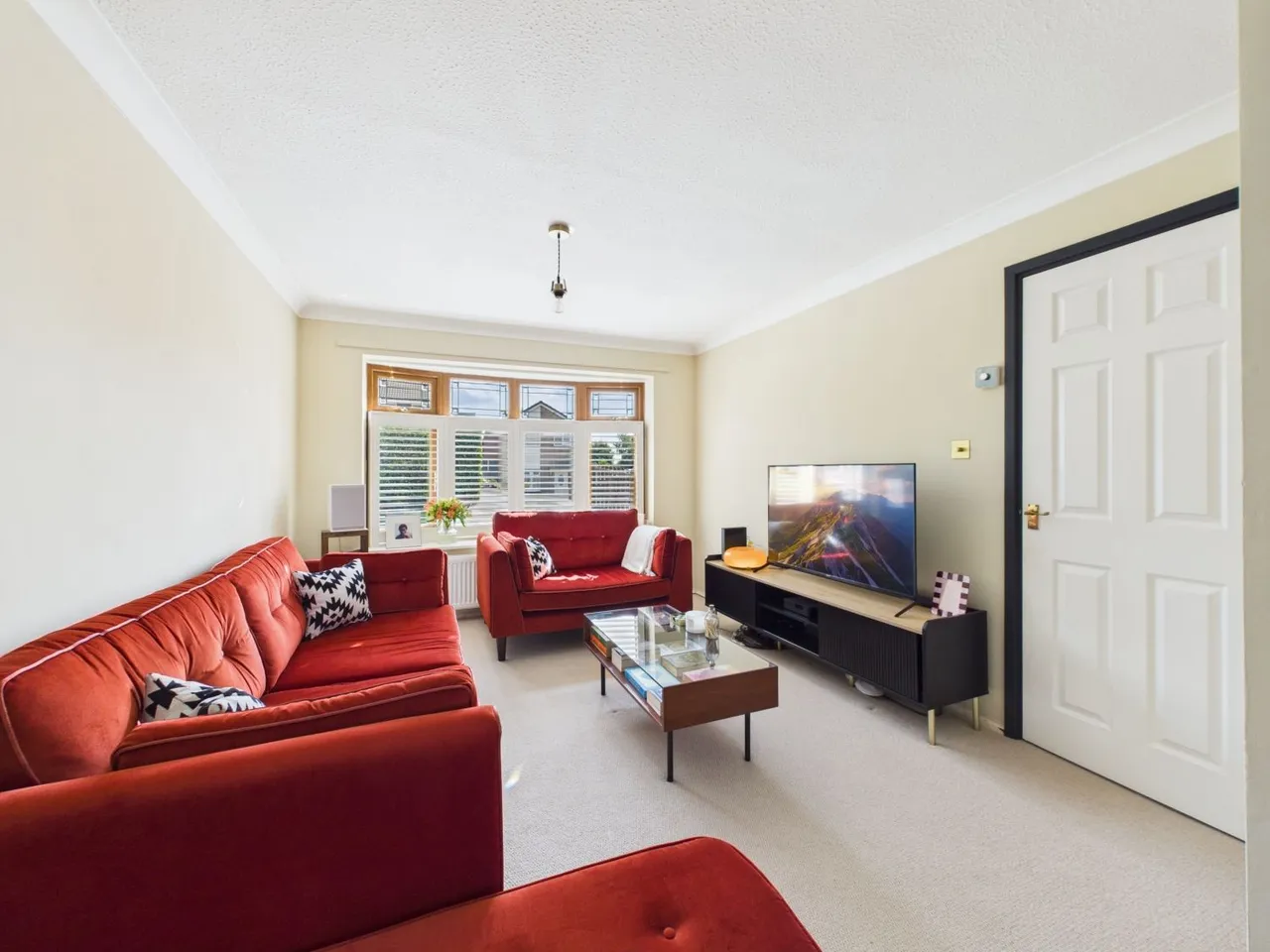 Wood Mount, Rothwell, LS26, photo 2