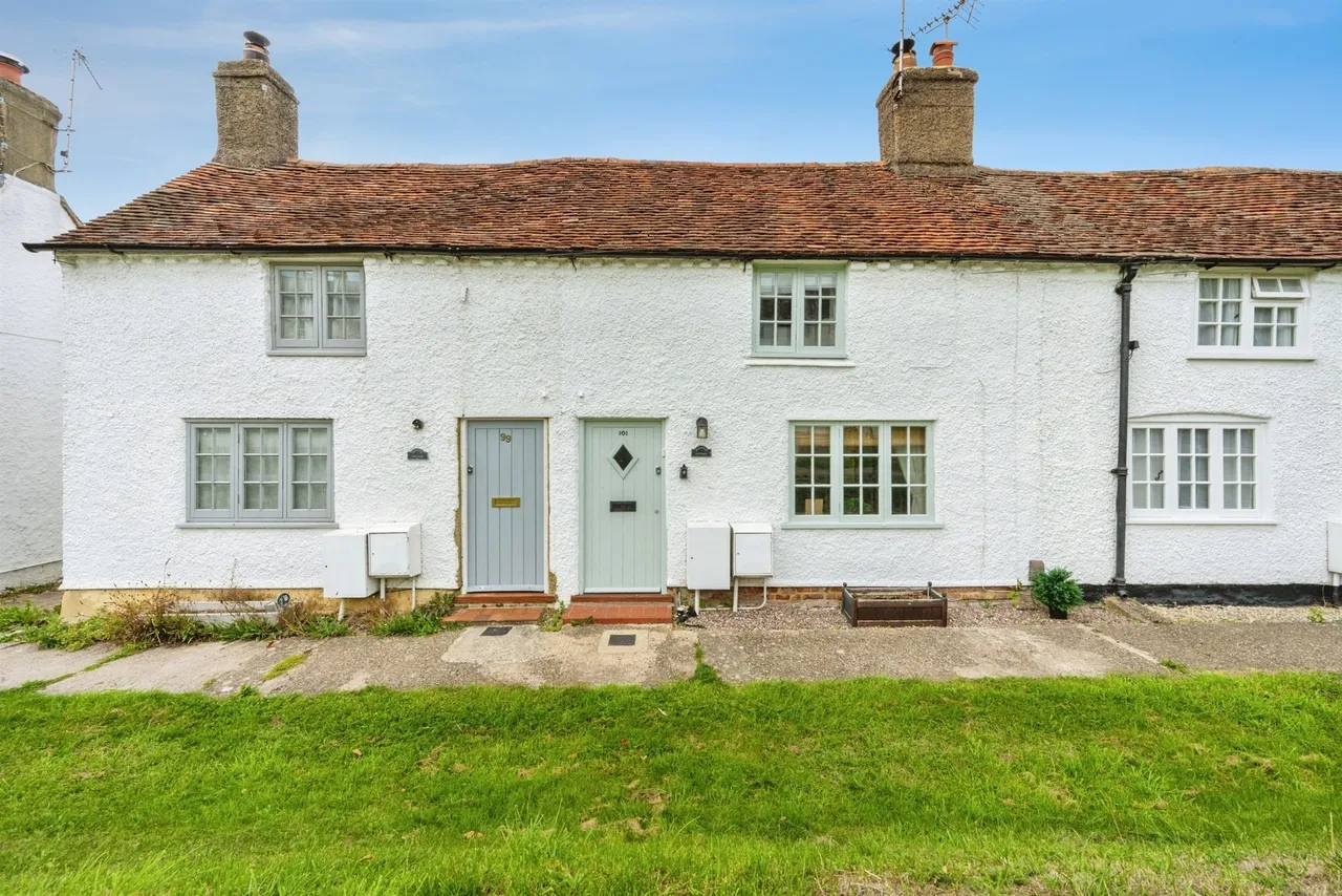 Tring Road, Wendover, HP22, photo 21