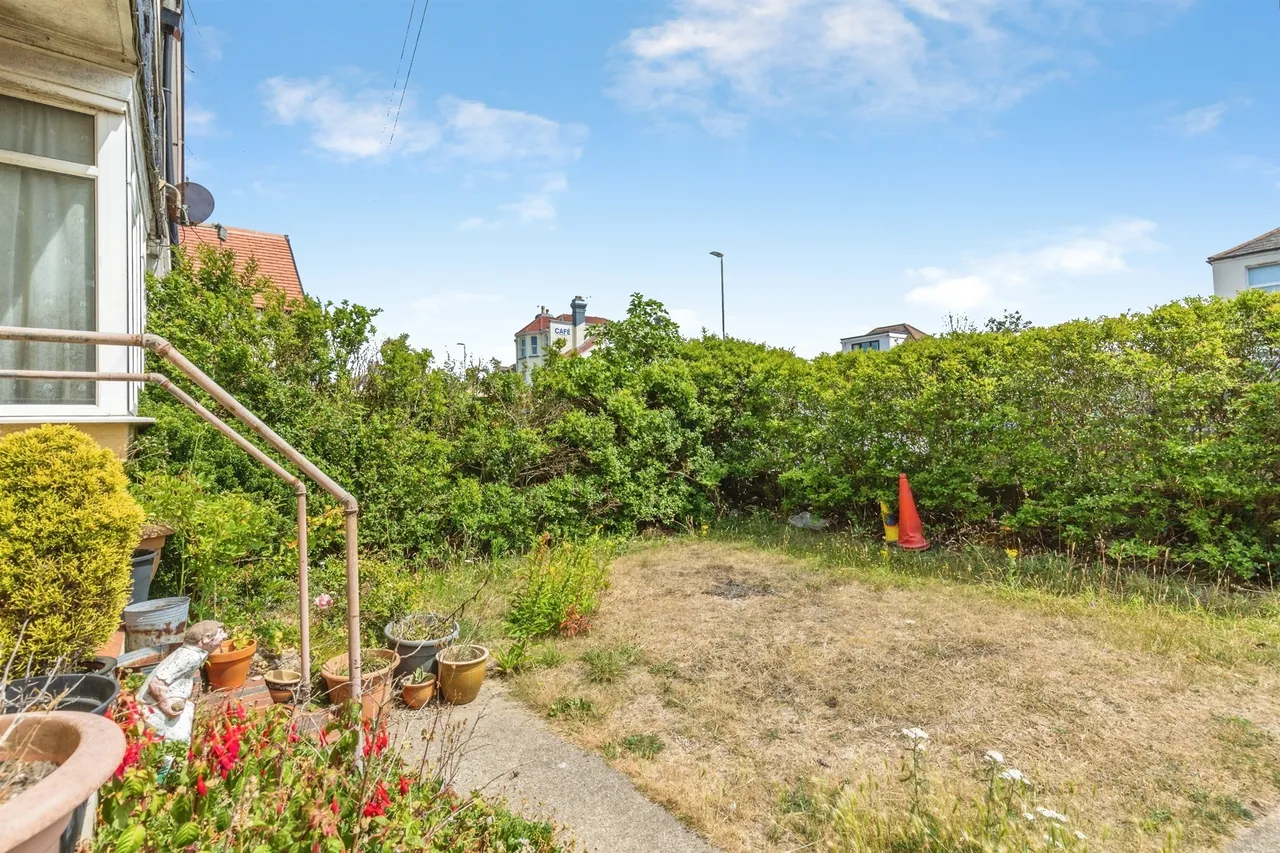 Bexhill Road, St. Leonards-On-Sea, TN38, photo 19