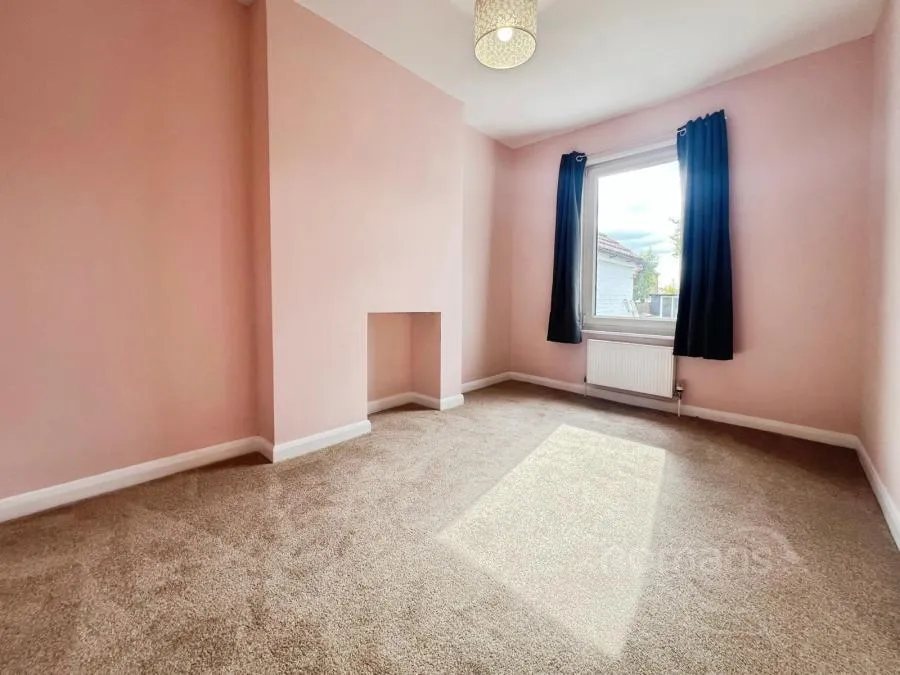 Ash Road, Aldershot, GU12, photo 9