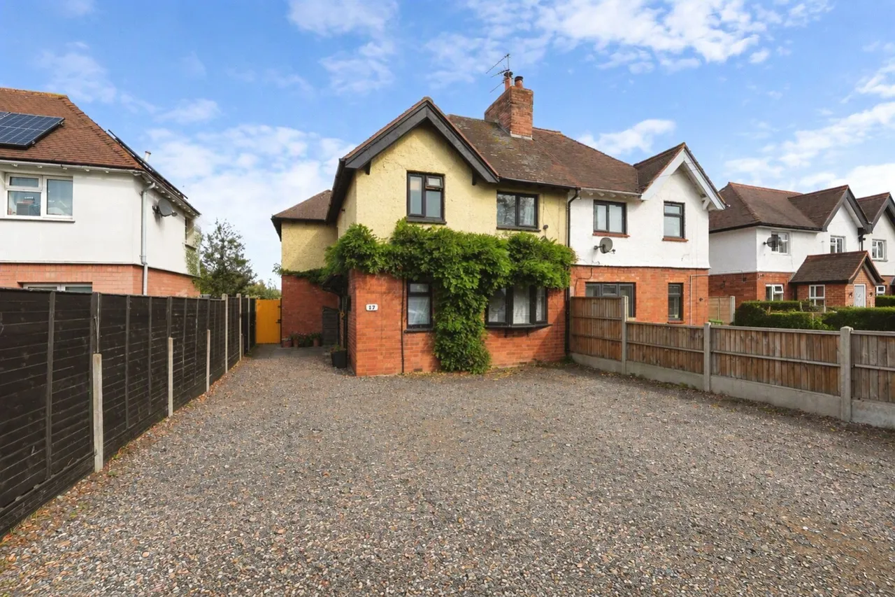 4 bed house for sale, Abbey View Road, Pinvin, WR10