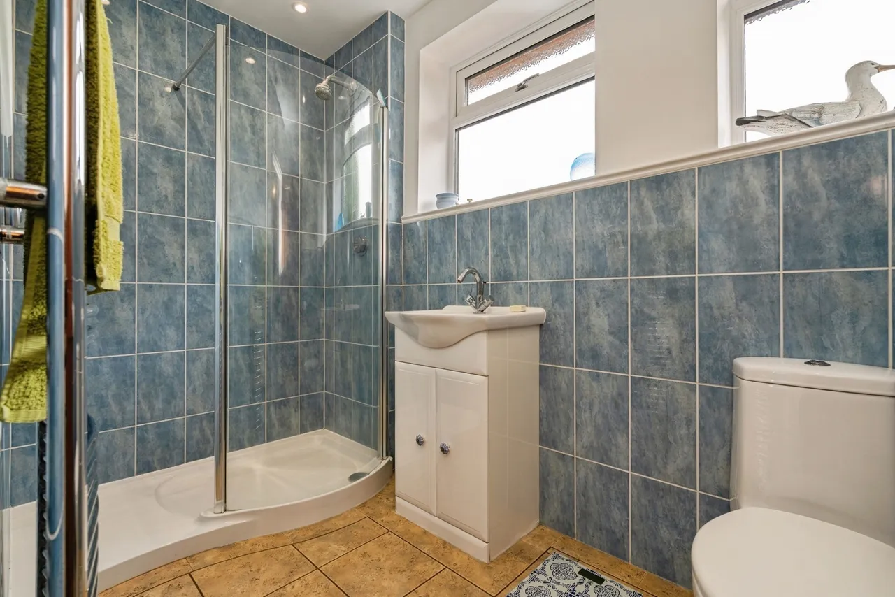 Tunstead Road, Hoveton, Norwich, Norfolk, NR12, photo 25