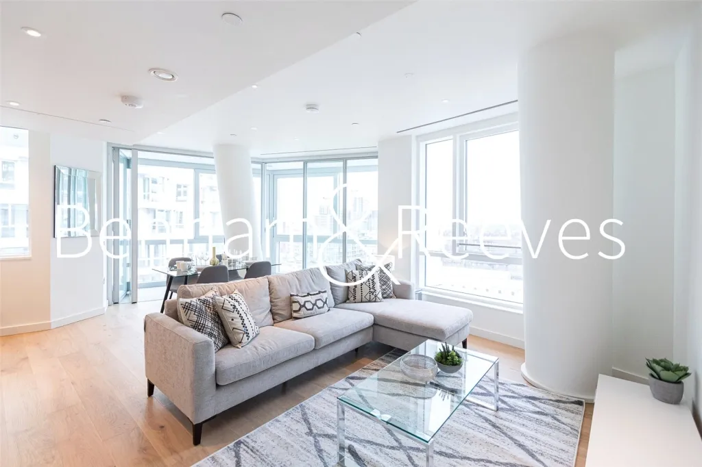 2 bed flat to rent, Prospect Way, Nine Elms, SW11