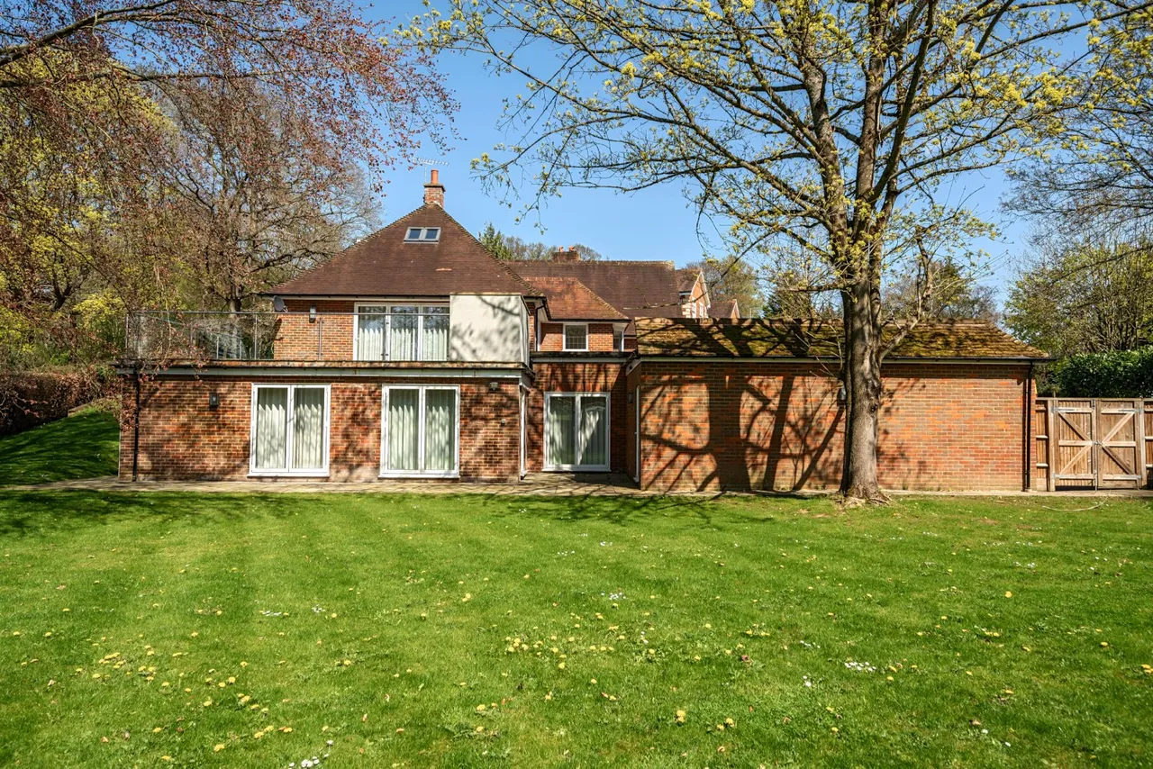 Gerrards Cross, Buckinghamshire, photo 11