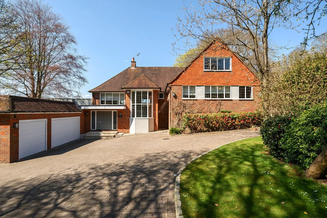 5 bed camp road, gerrards cross, buckinghamshire,sl9 to rent, Gerrards Cross, Buckinghamshire