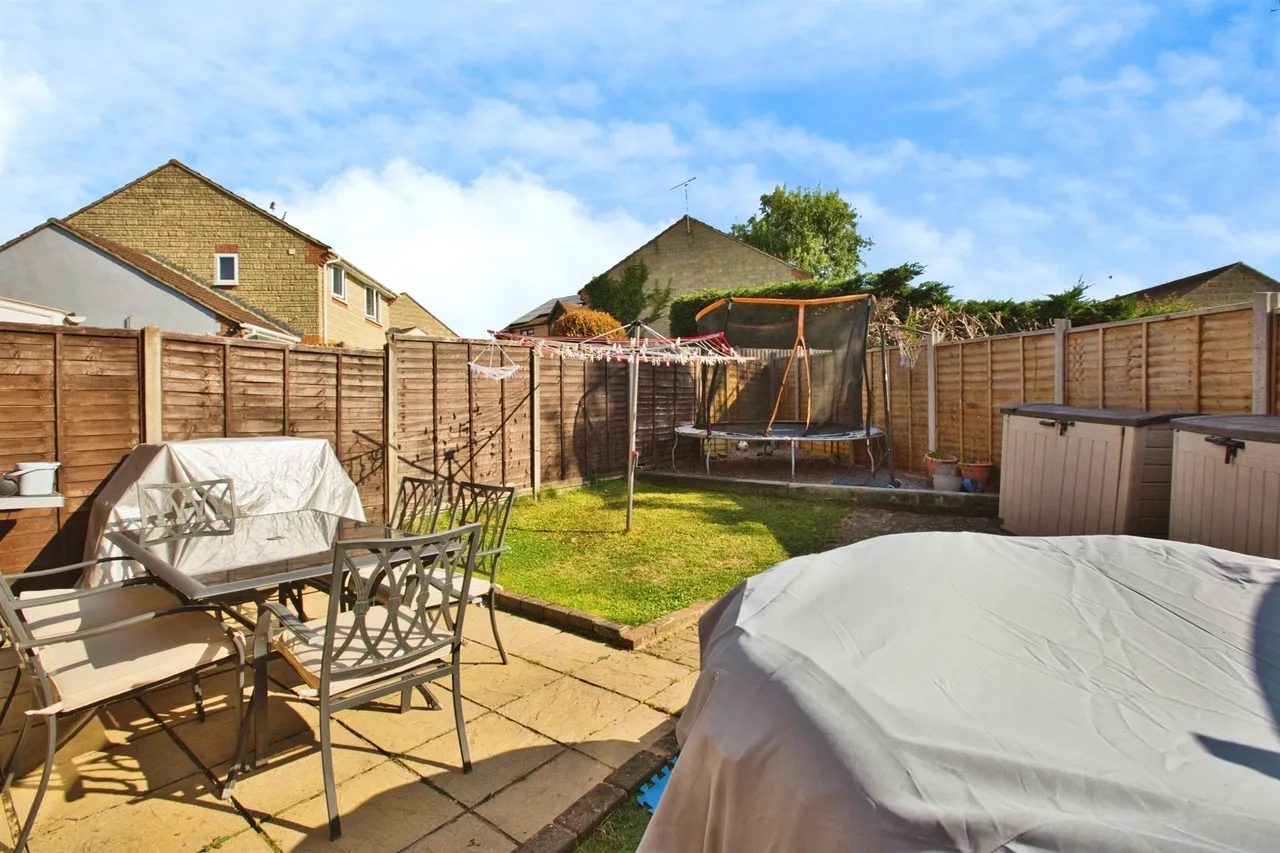 Blackmore Chase, Wincanton, BA9, photo 17