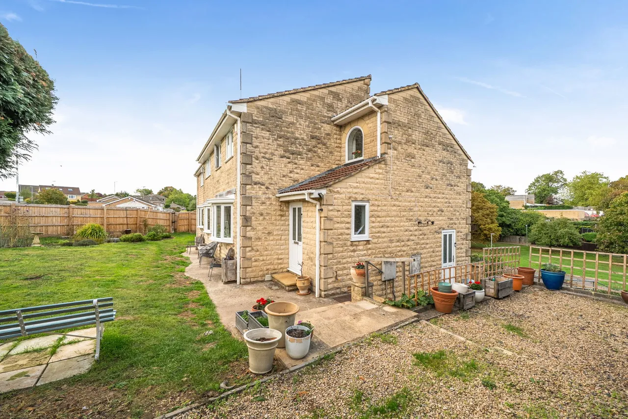Hardhams Rise, Corsham, photo 26