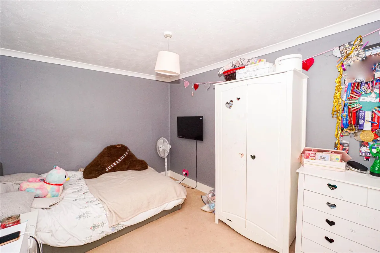 Wartling Close, St. Leonards-On-Sea, photo 28
