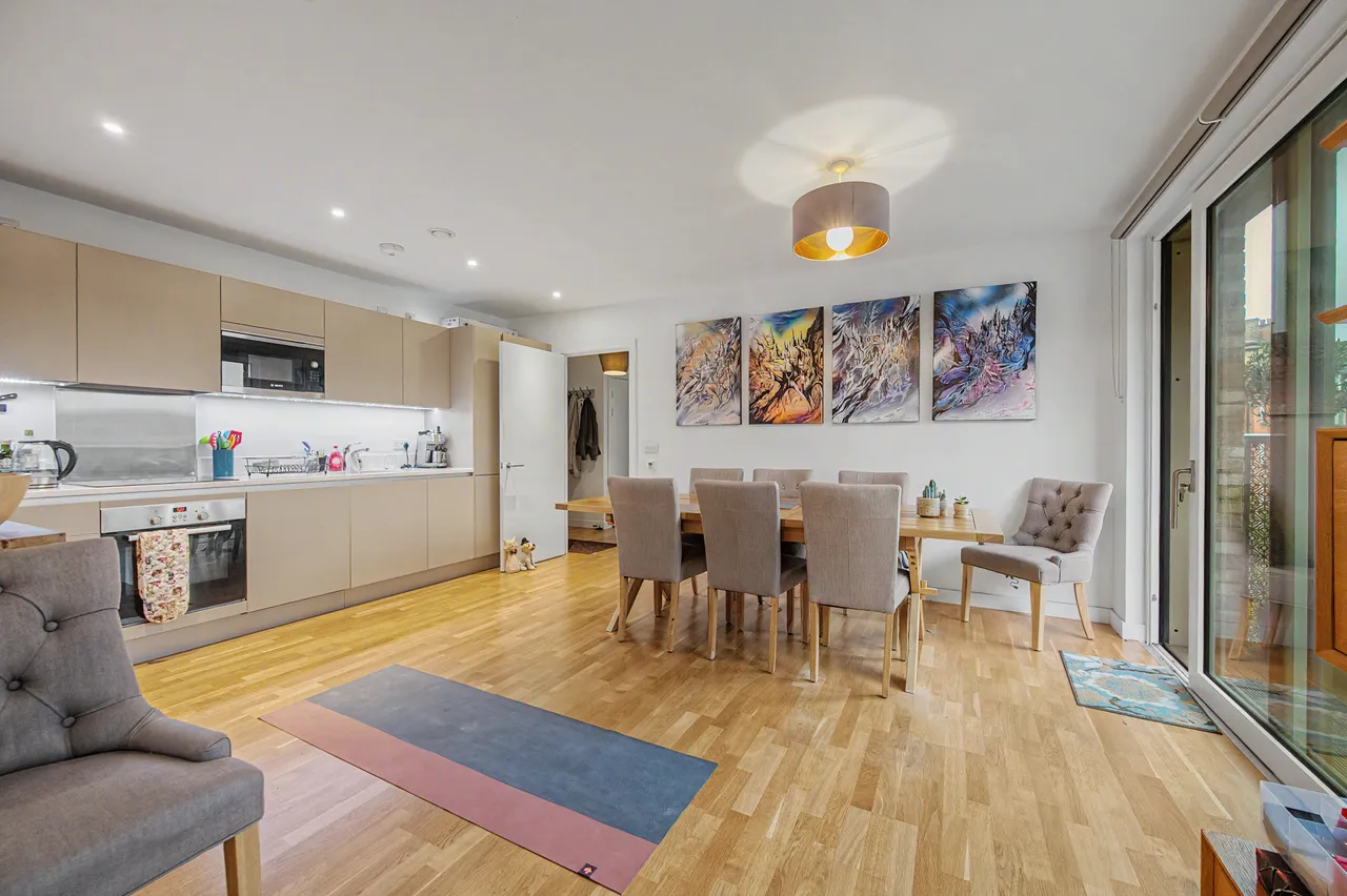 Flat 205, Henderson Apartments, 58 Rodney Road, London, photo 4