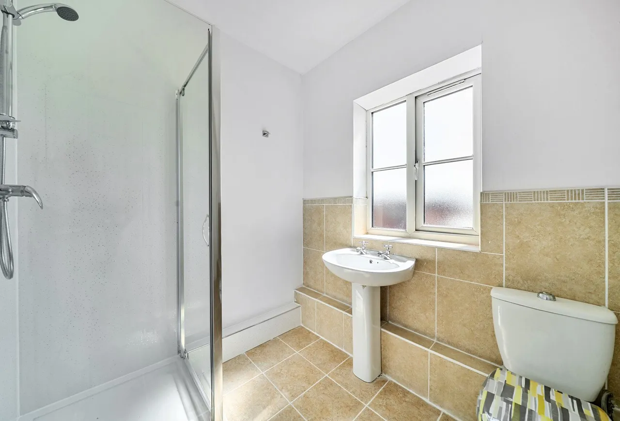 Woodrush Road, Gloucestershire, Walton Cardiff, GL20 7SF, photo 9