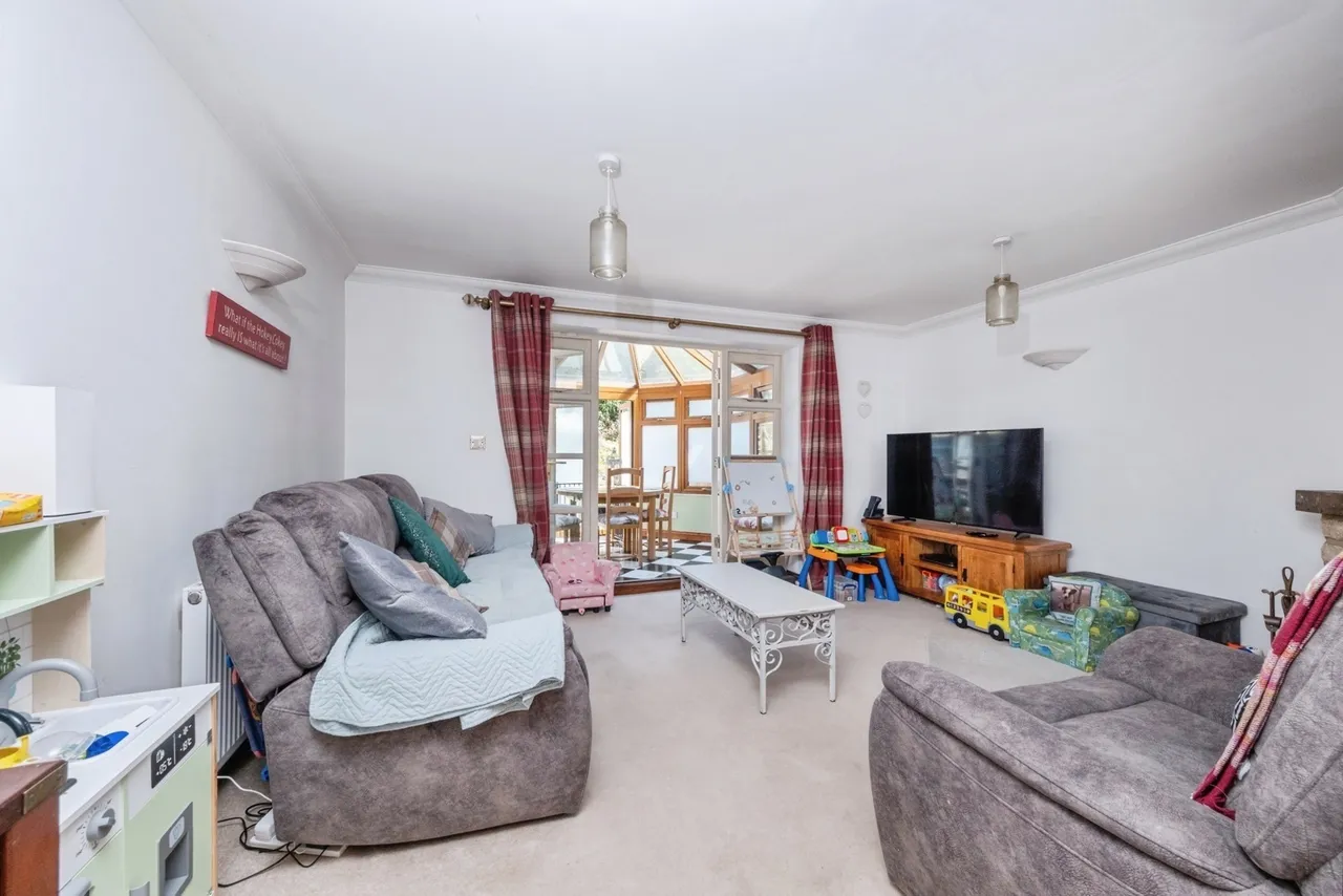 Quarry Green Close, Wicken, Milton Keynes, Northamptonshire, MK19, photo 4