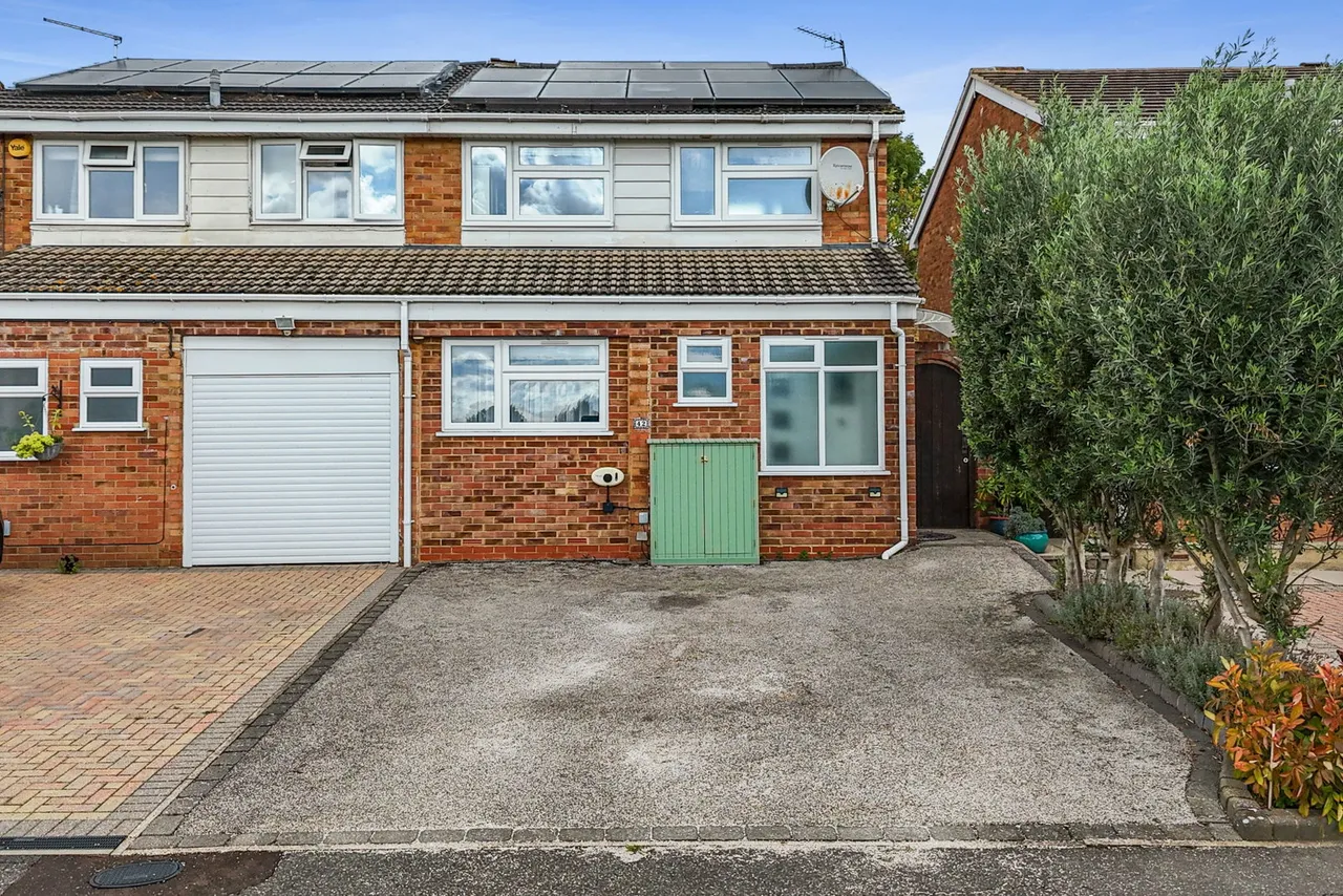 High Meadows, Chigwell, IG7, photo 15