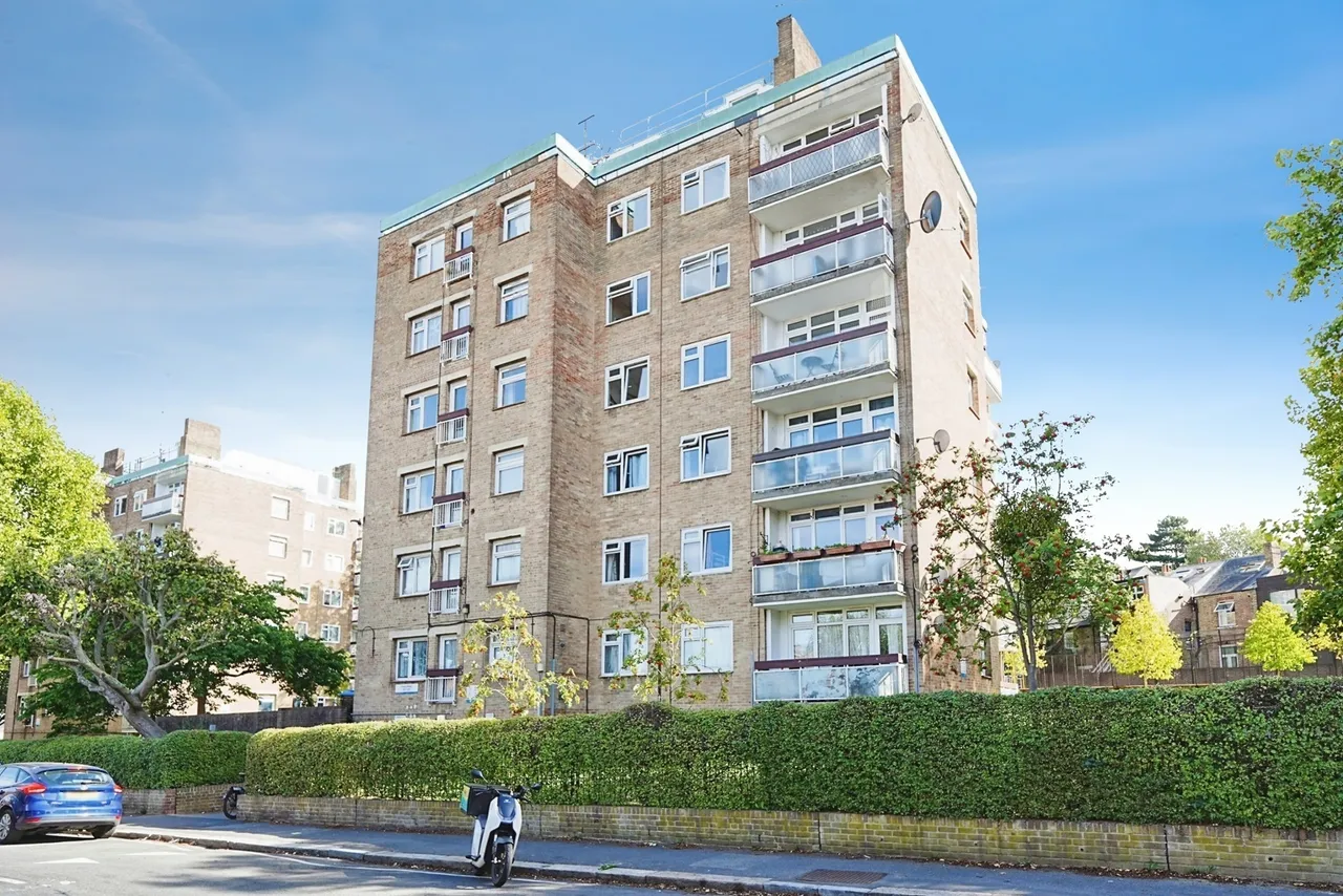 Friern Road, London, SE22, photo 12