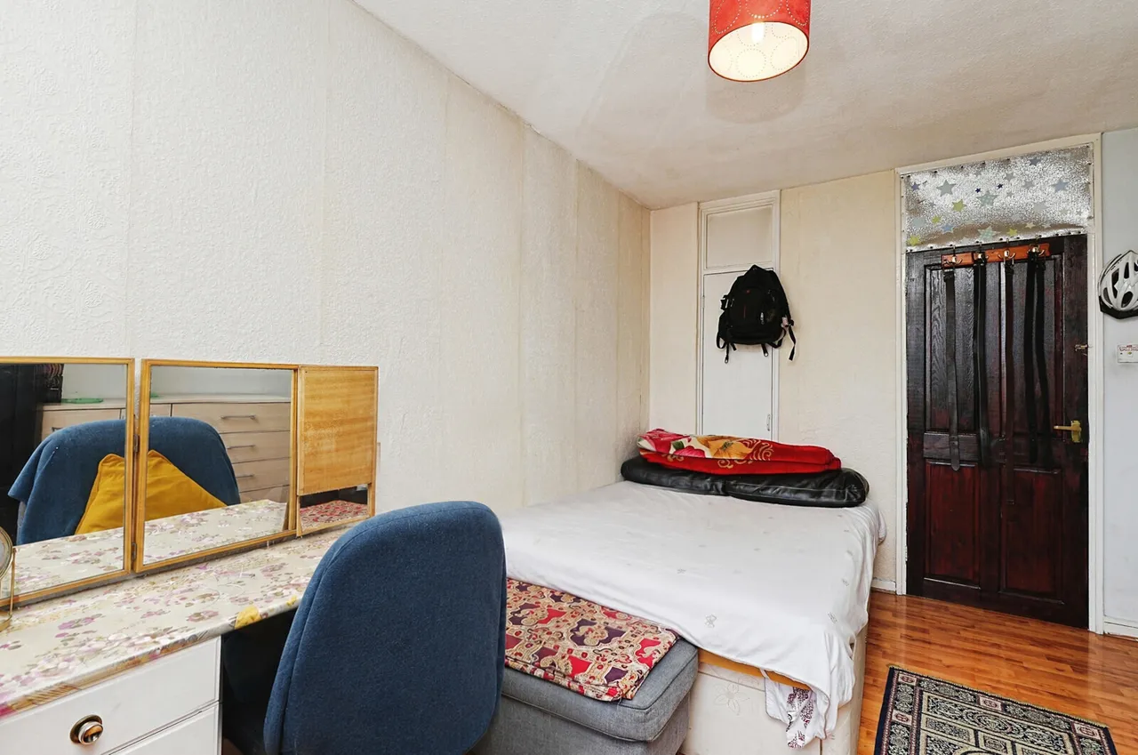 Friern Road, London, SE22, photo 8