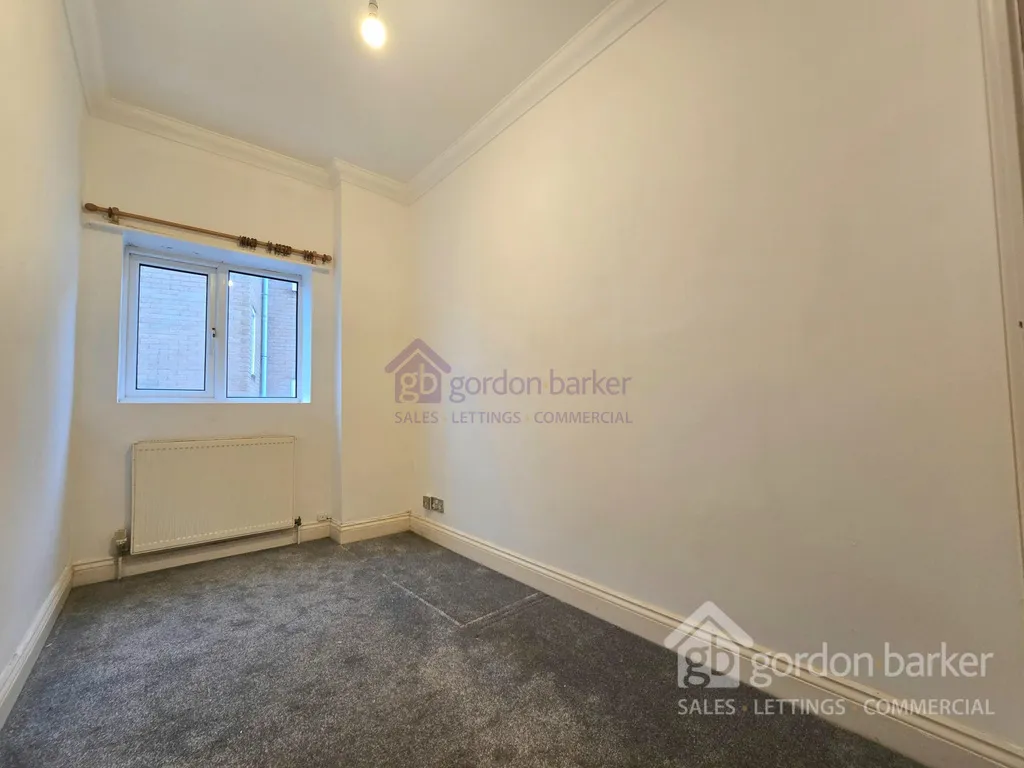Valdez Court, Bournemouth, 23 Twynham Road, BH6 3EZ, photo 8