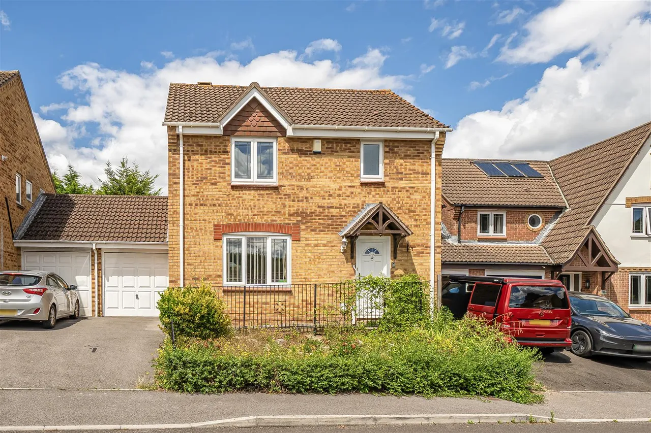 3 bed house for sale — Collingworth Rise, Park Gate