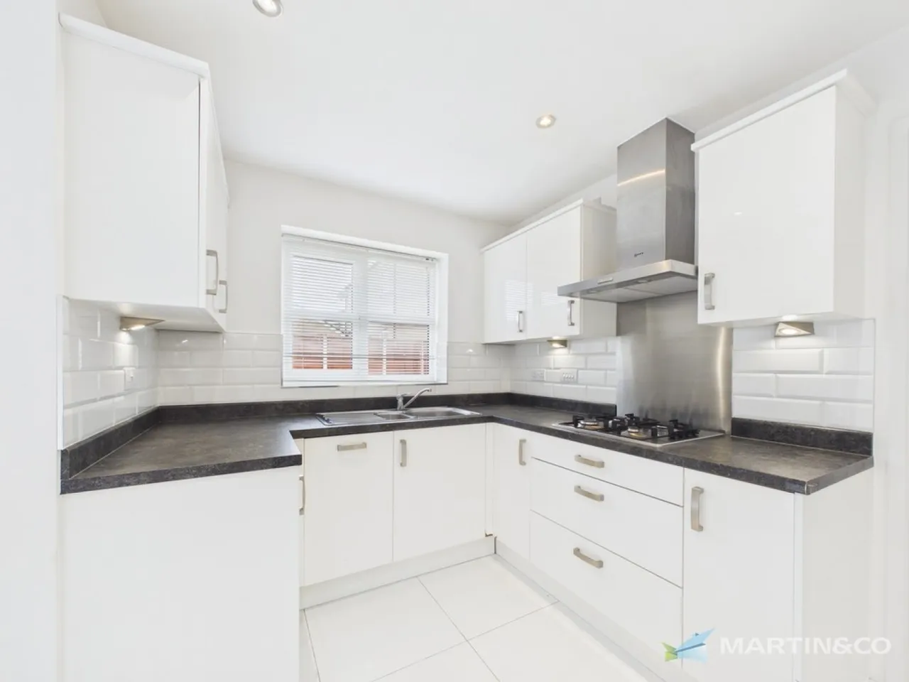 Bowden Lane, St Annes FY8, photo 5