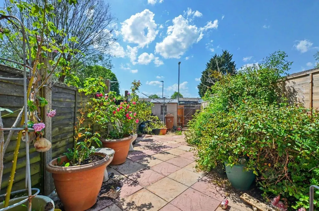 Campion Court, Northampton, photo 13