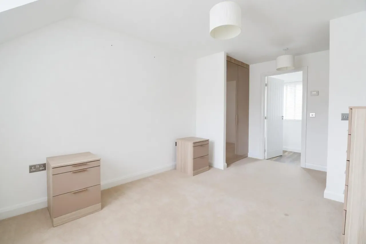 Daffodil Drive, Stafford, photo 16