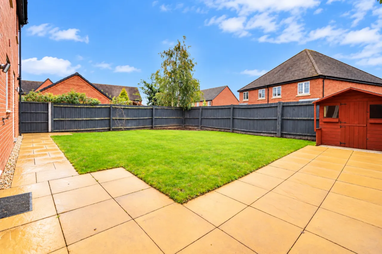 Daffodil Drive, Stafford, photo 12
