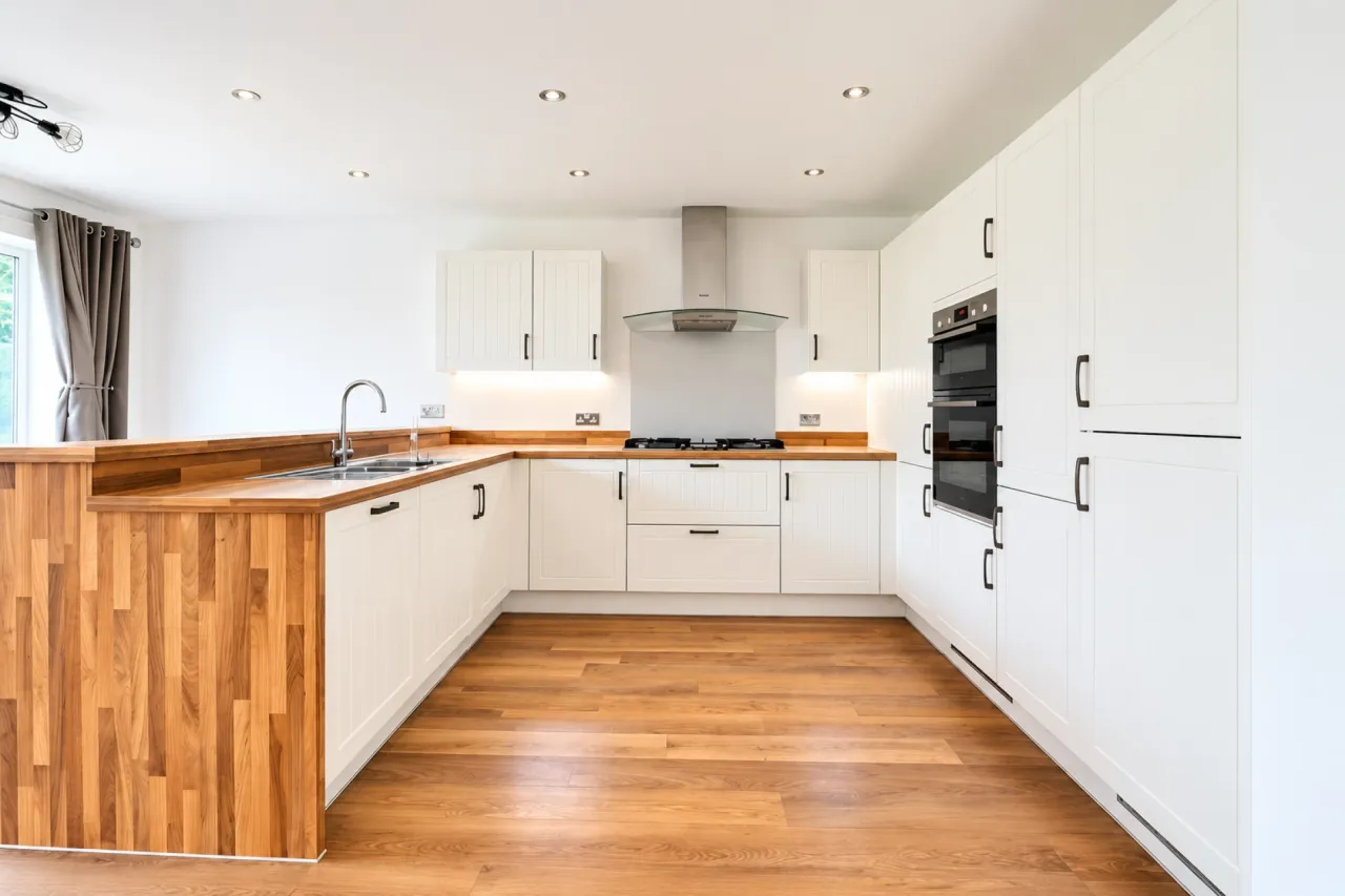 Daffodil Drive, Stafford, photo 9