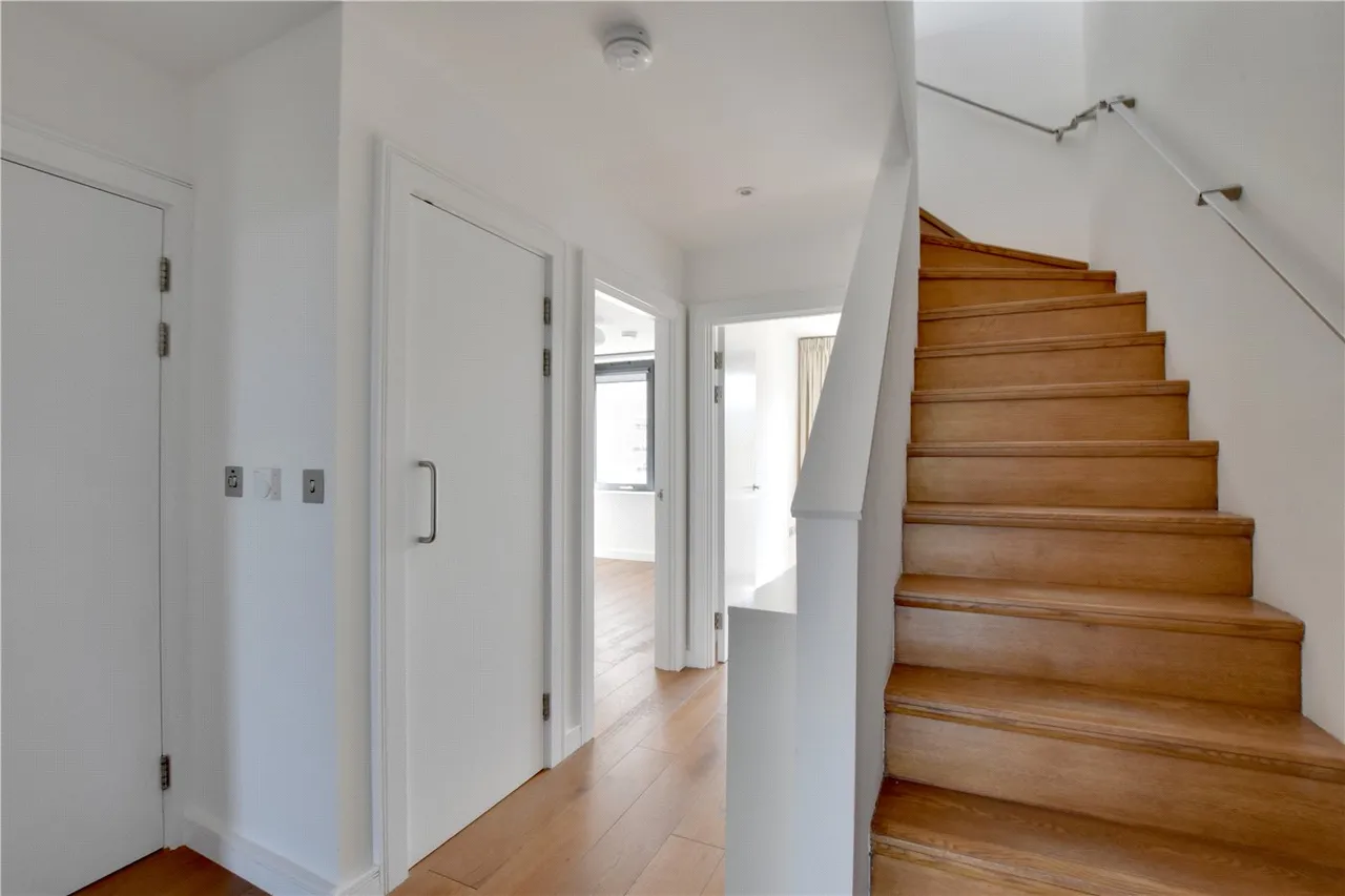 Hawthorne Crescent, Greenwich, SE10, photo 20