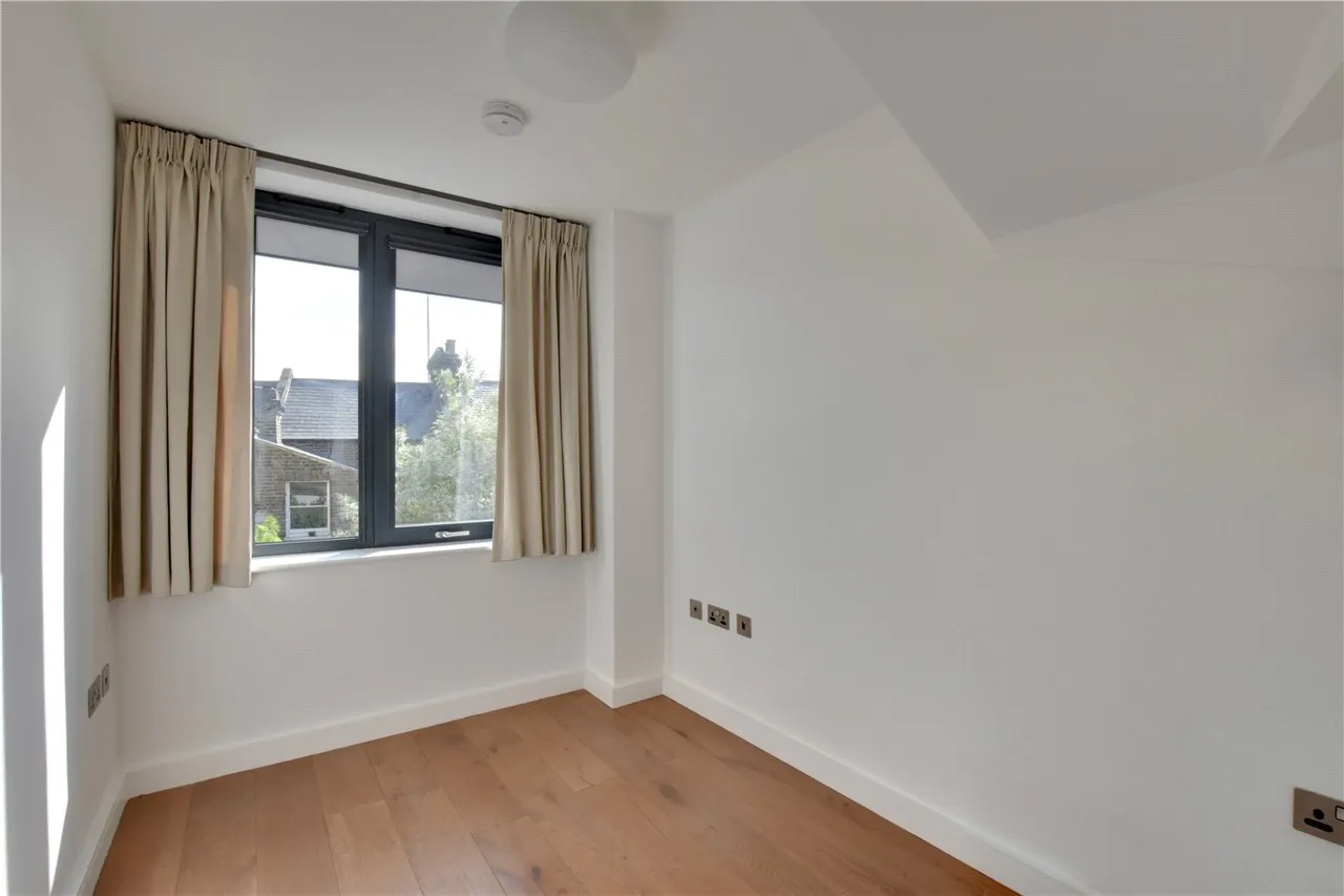 Hawthorne Crescent, Greenwich, SE10, photo 12
