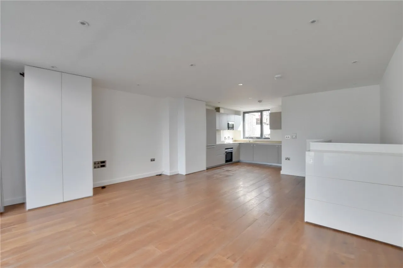 Hawthorne Crescent, Greenwich, SE10, photo 16