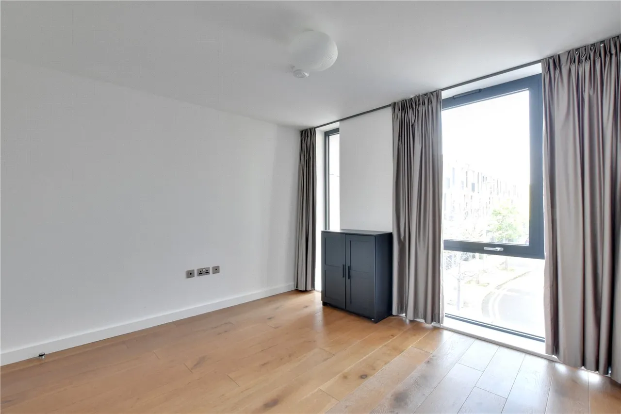 Hawthorne Crescent, Greenwich, SE10, photo 6