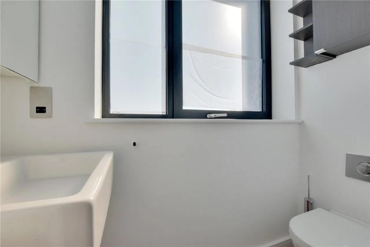 Hawthorne Crescent, Greenwich, SE10, photo 19