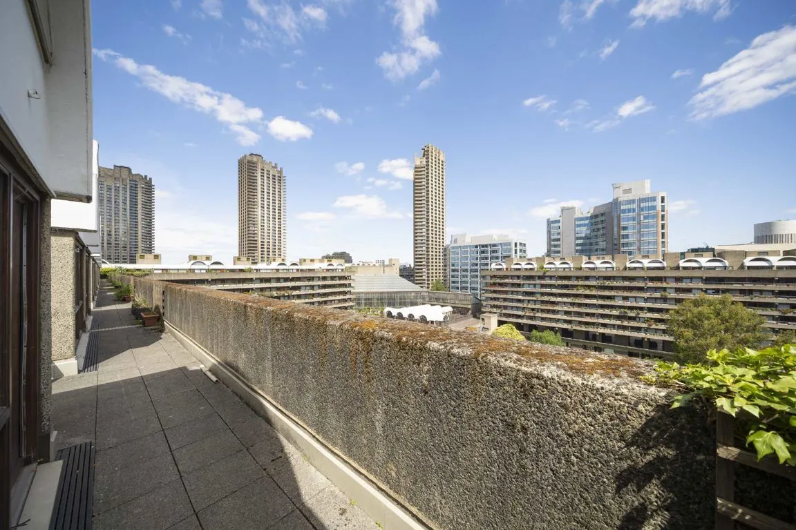 Barbican, EC2Y, photo 12