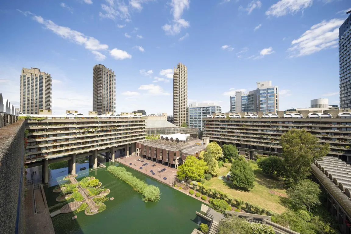 Barbican, EC2Y, photo 6