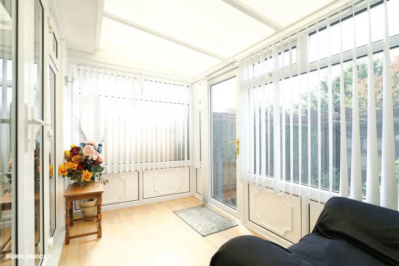 High Moor Crescent, Leeds, LS17, photo 9