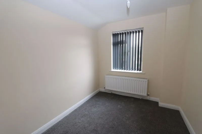 Oakridge Road, High Wycombe HP11 2PL, photo 10