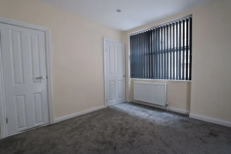 Oakridge Road, High Wycombe HP11 2PL, photo 5