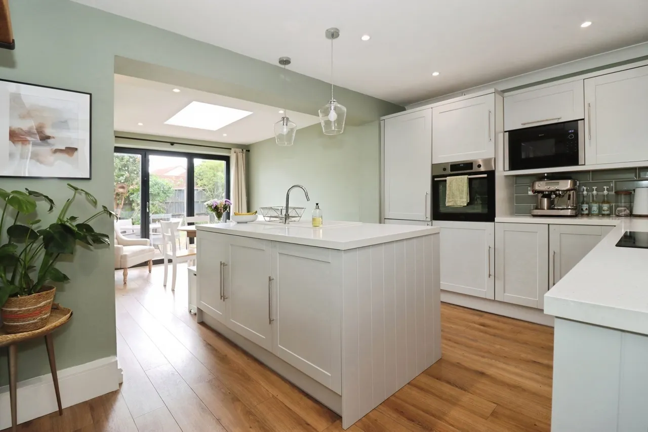 Ravenswood, Longwell Green, Bristol, BS30, photo 13