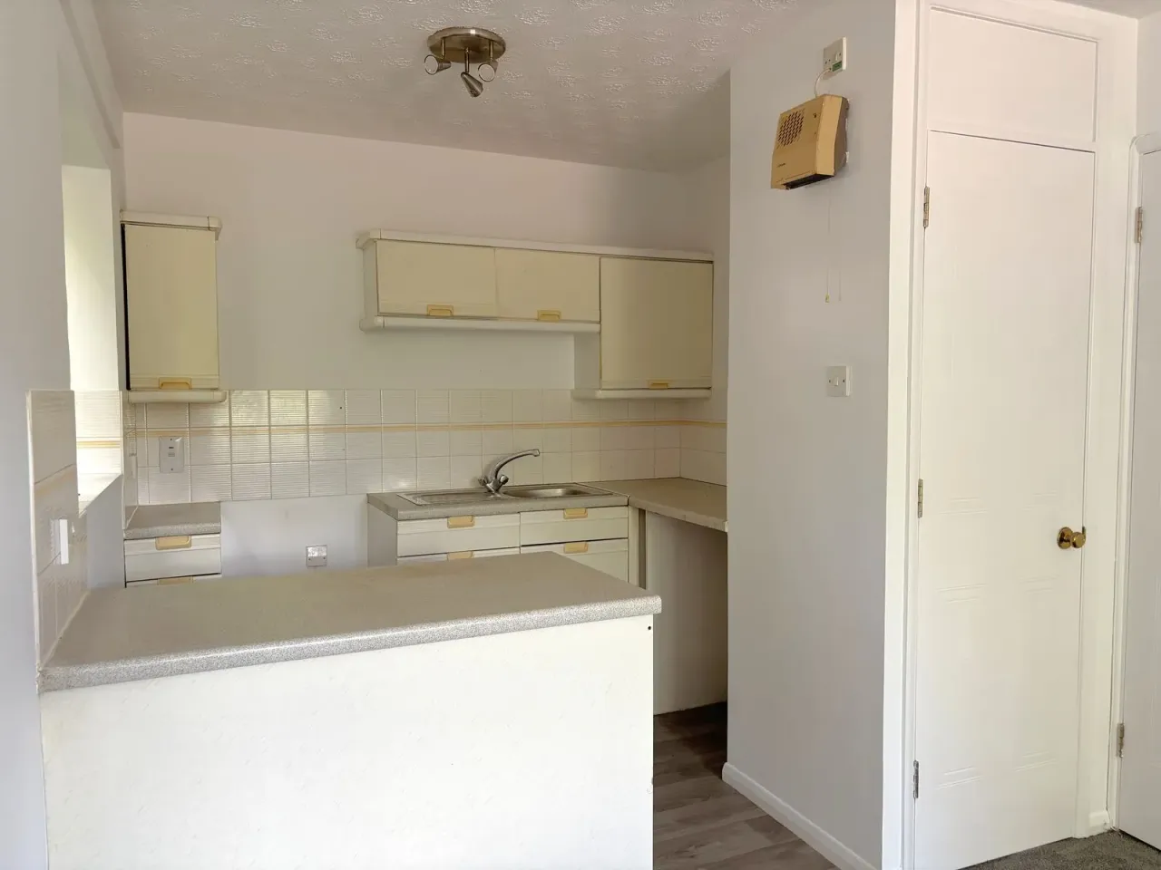 Chagny Close, Letchworth Garden City, SG6, photo 5
