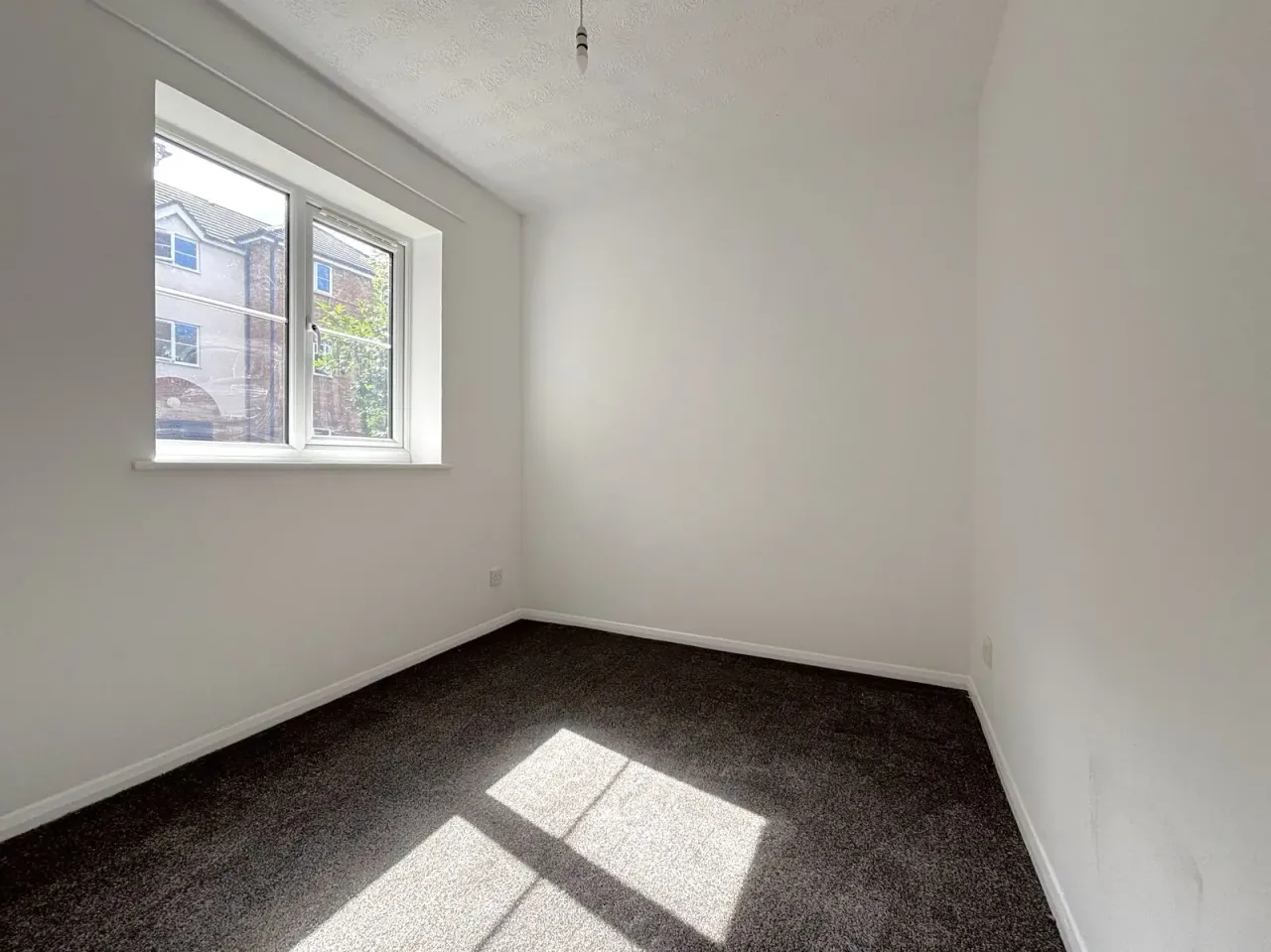 Chagny Close, Letchworth Garden City, SG6, photo 10