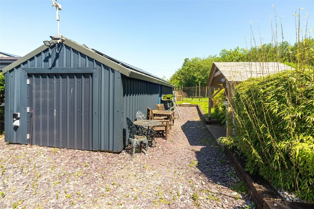 Groeslon, Caernarfon, LL54, photo 30