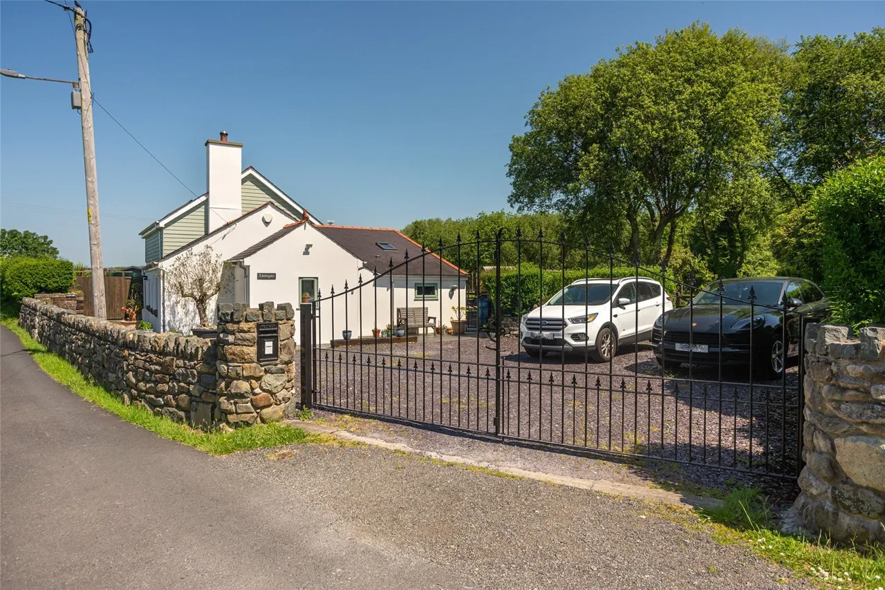 Groeslon, Caernarfon, LL54, photo 36