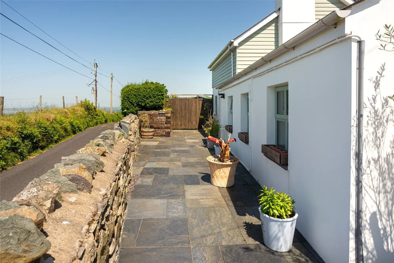 Groeslon, Caernarfon, LL54, photo 33