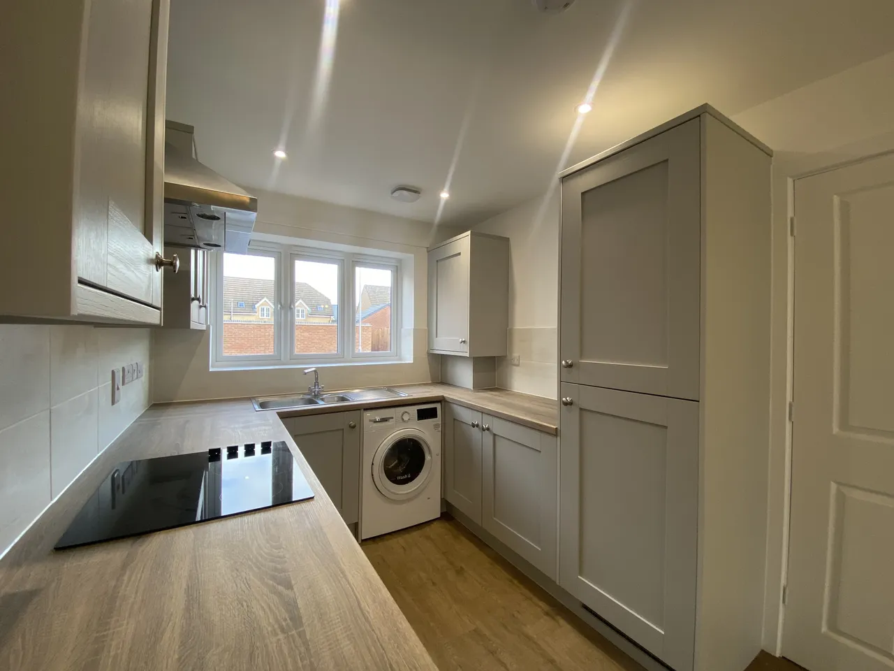 Canons Close, NN17, photo 3
